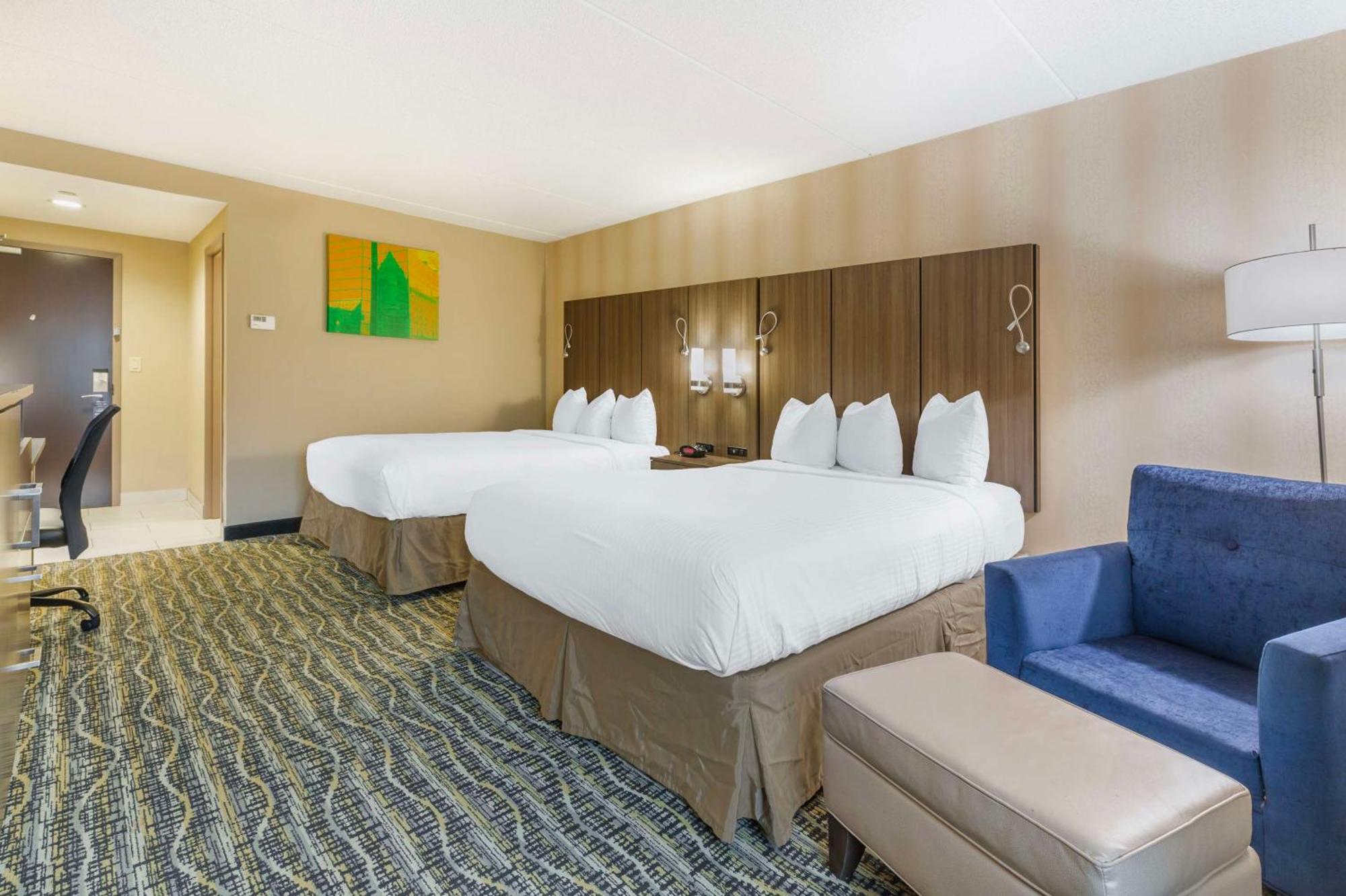 Best Western Plus New Englander Уоберн Экстерьер фото